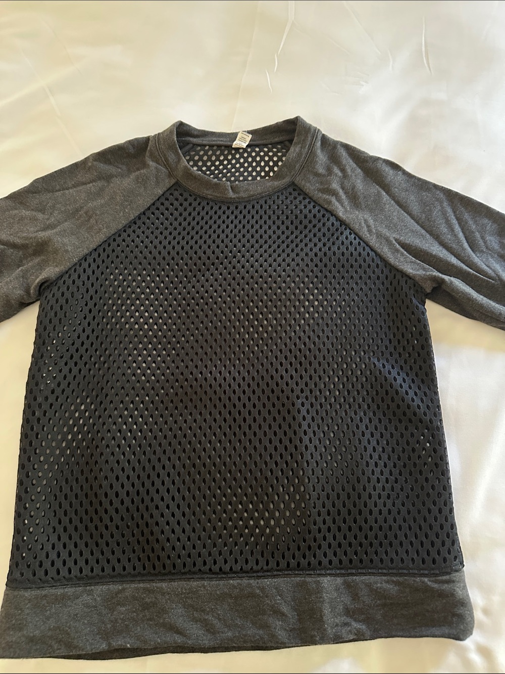 ALO Yoga Women's Charcoal Gray Mesh Panel Sweatshirt